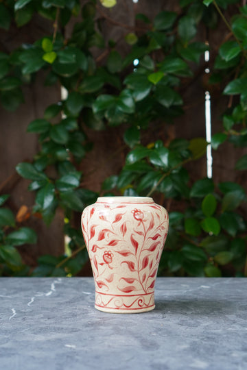 Small Red Vase 01