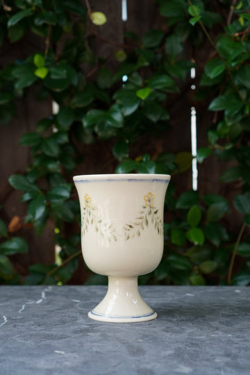 Small Footed Porcelain Vase 03