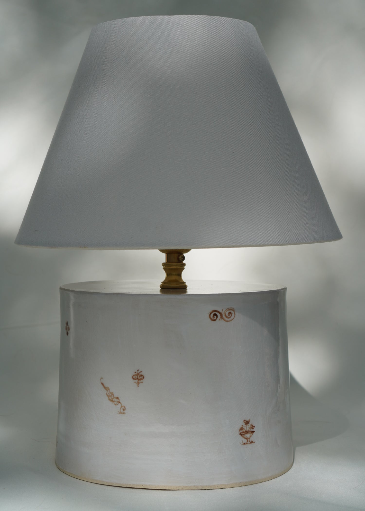 Icons Lamp | Brown