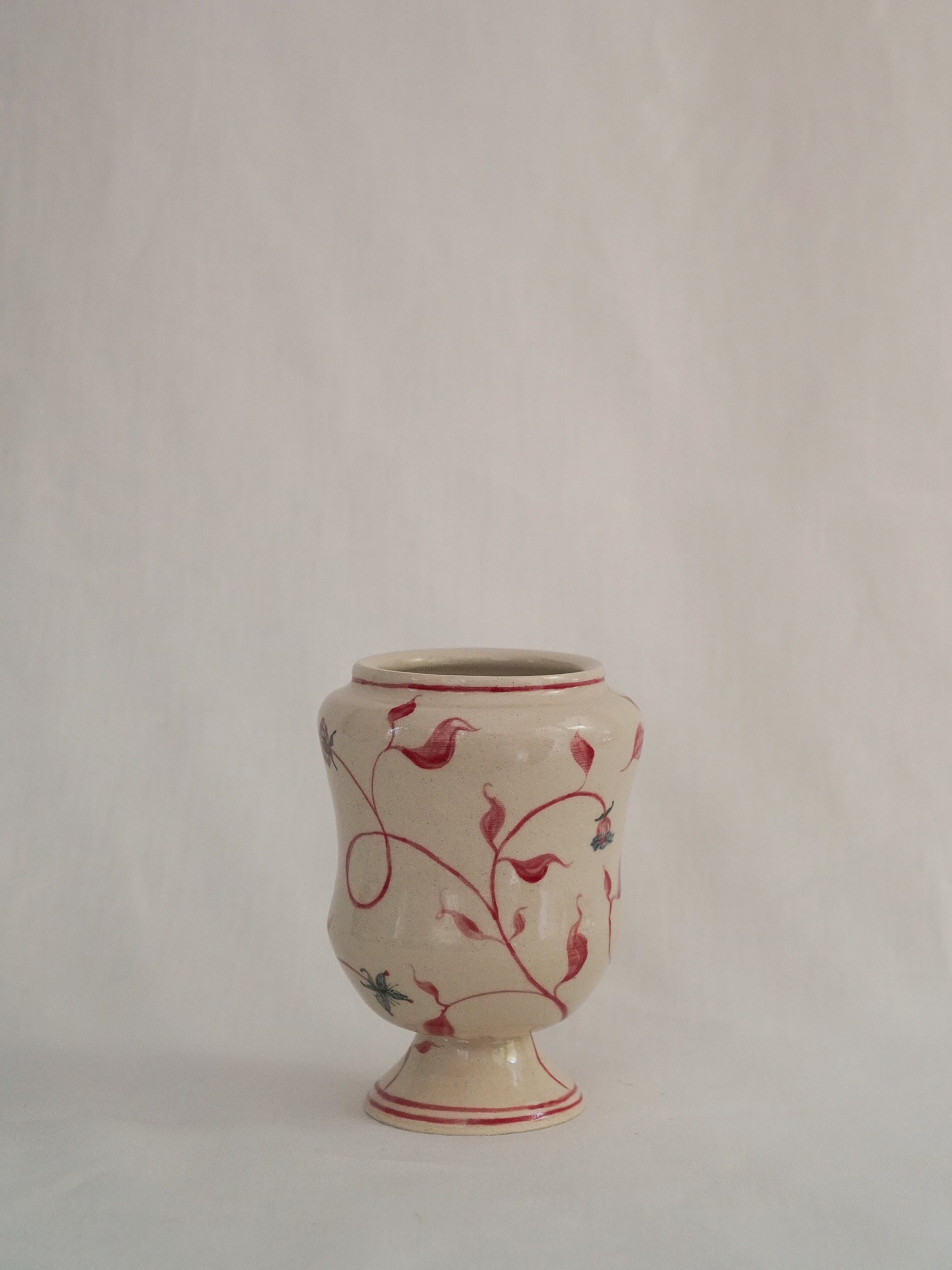 Footed Vase | Red Floral 01