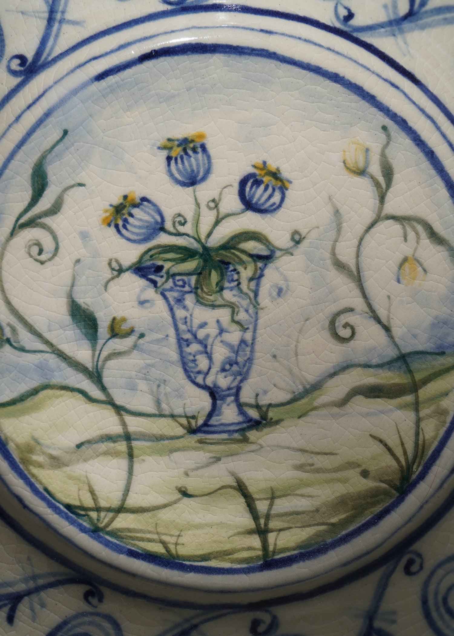 Small Polychrome Plate 01